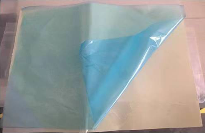 膠膜